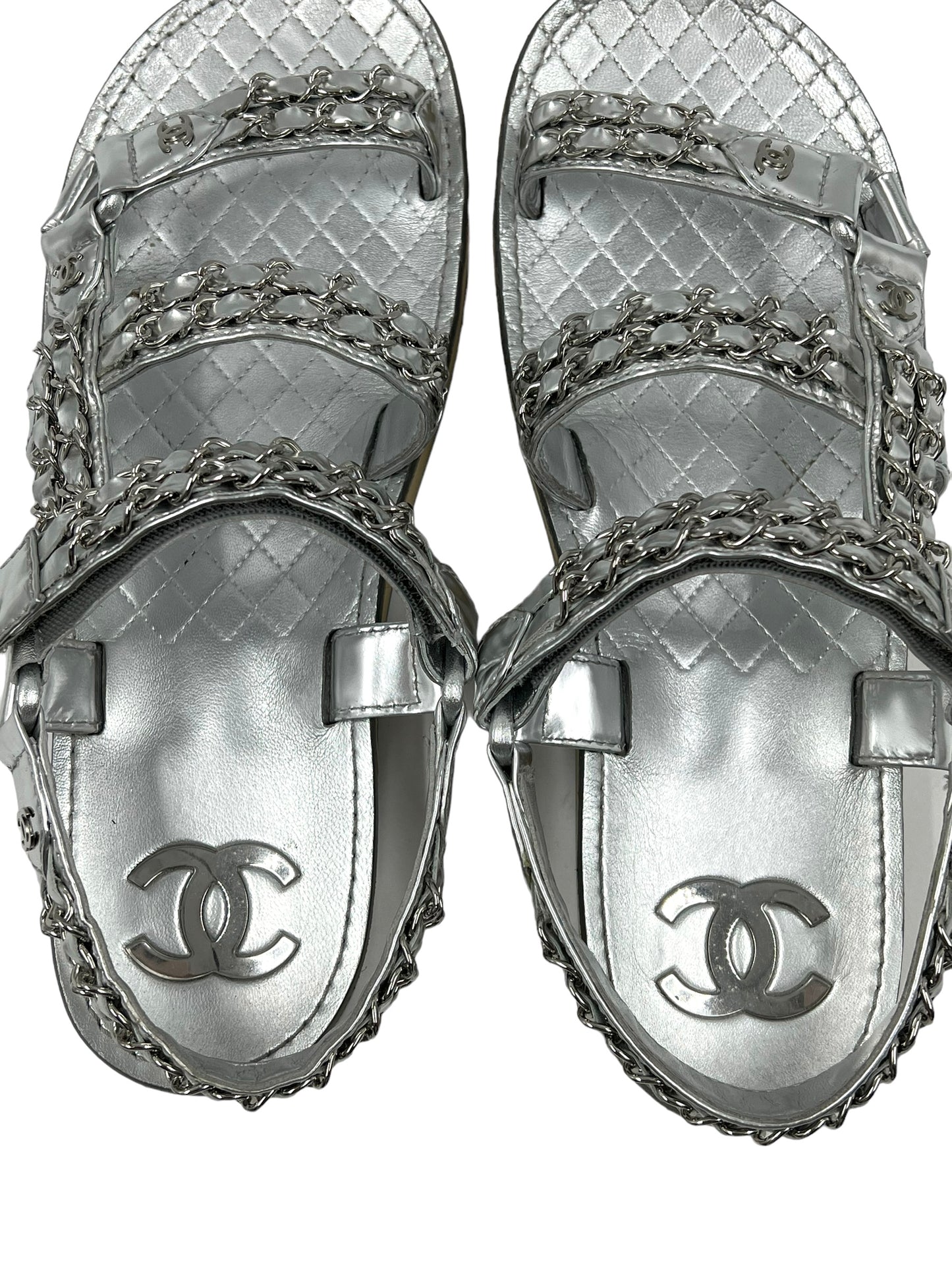 Chanel Size 39.5 Silver Leather Dad Chain Sandals