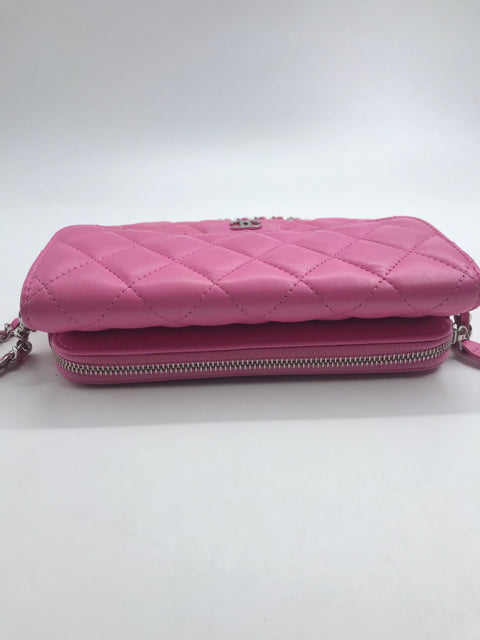 Chanel Pink Calfskin 2021 Small Flap Pouch Handbag