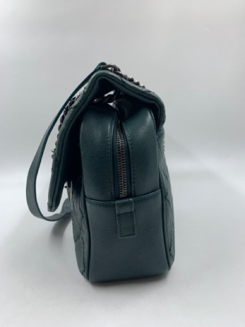 Chanel Green Calfskin Paris-Edinburgh Coco Sporran Jumbo Flap Handbag