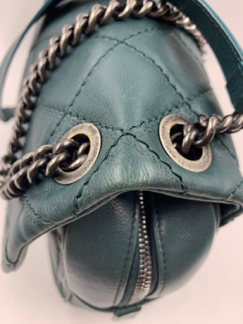 Chanel Green Calfskin Paris-Edinburgh Coco Sporran Jumbo Flap Handbag