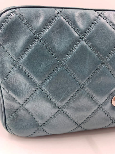 Chanel Green Calfskin Paris-Edinburgh Coco Sporran Jumbo Flap Handbag