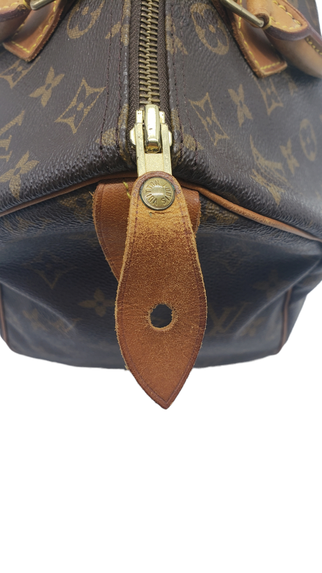 Louis Vuitton Monogram Speedy 30 Handbag