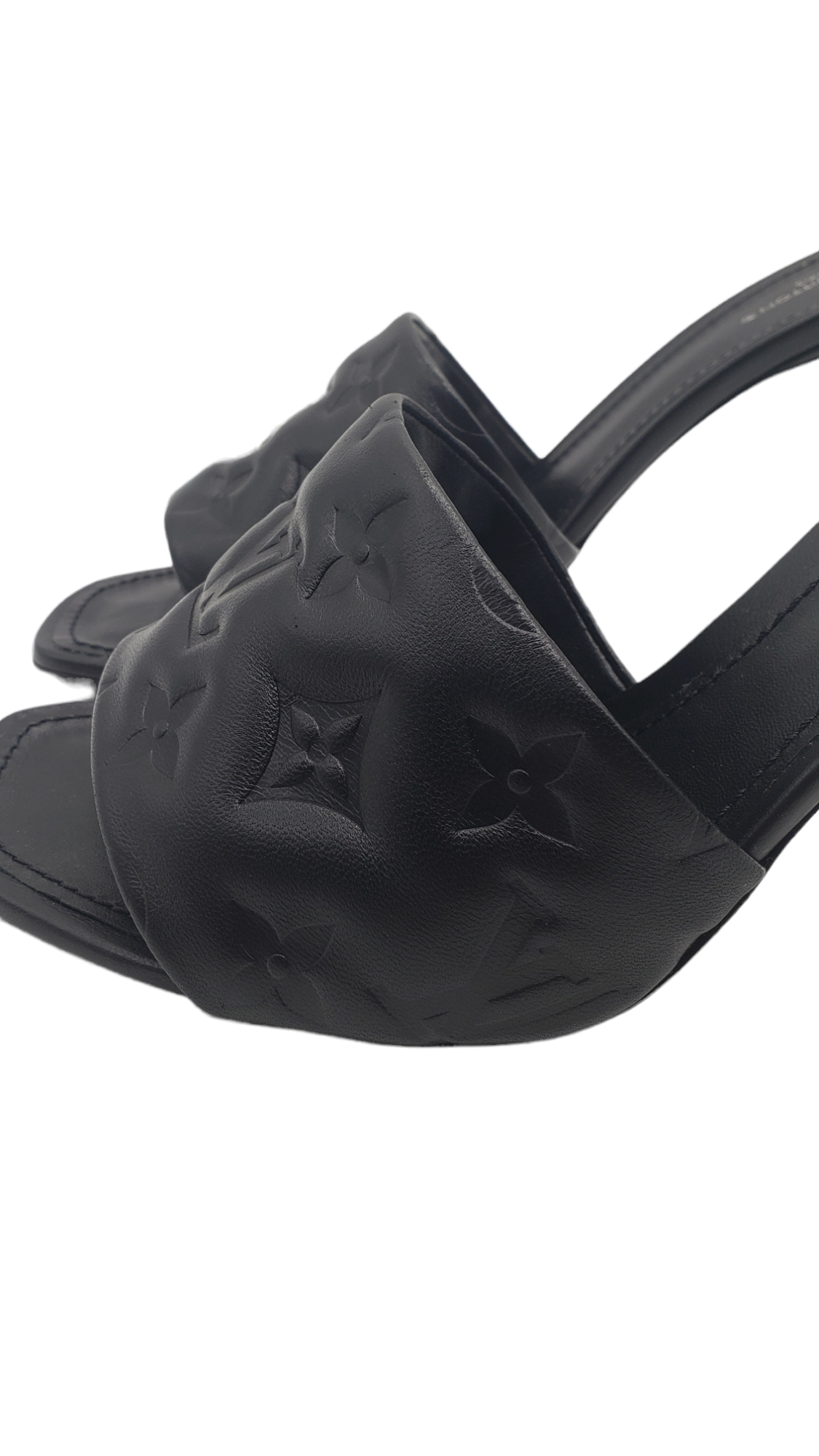 Louis Vuitton Black Leather Embossed Revival Size 40 Mules