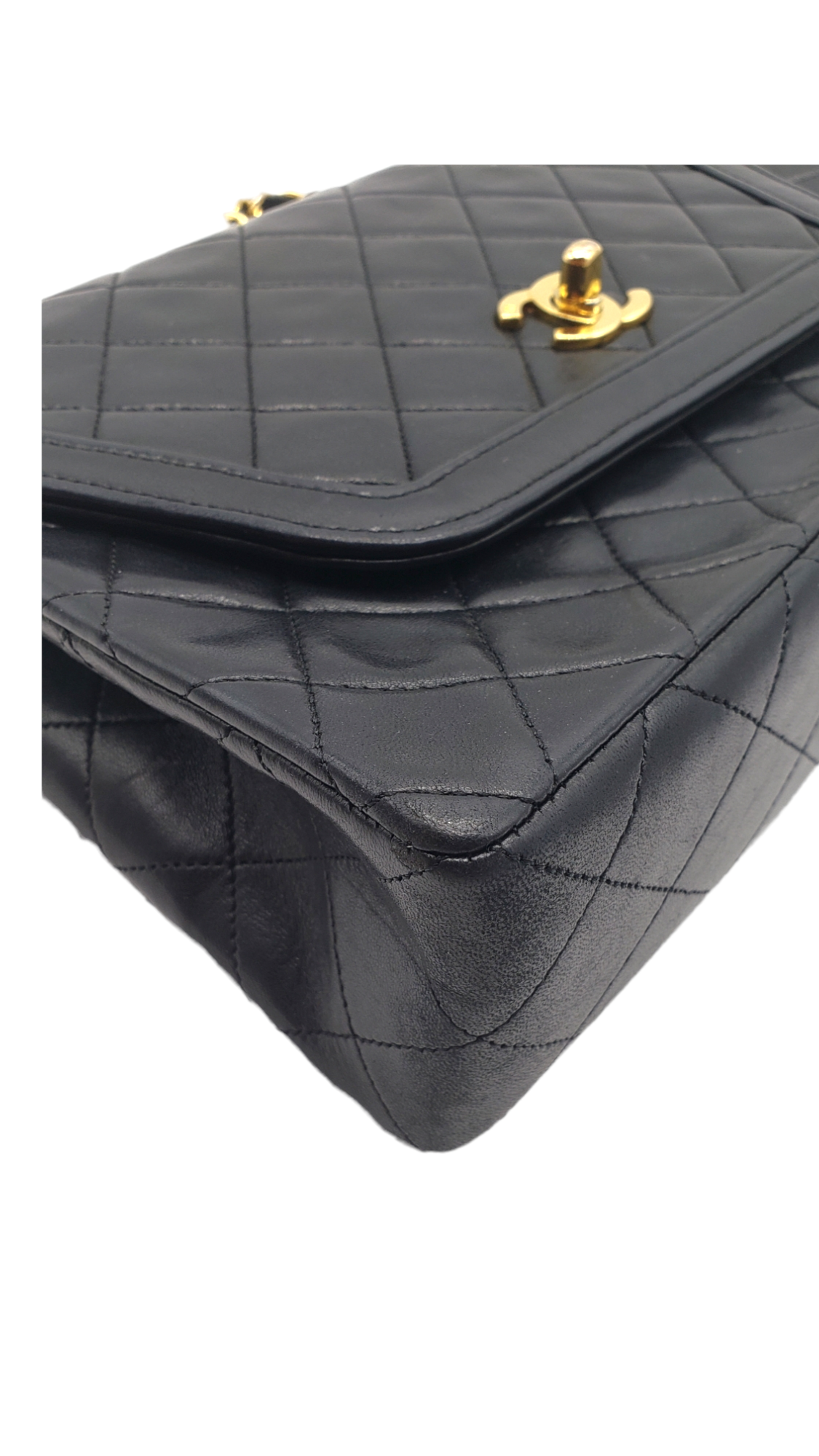 Chanel Black Vintage Lambskin 1989-1991 Quilted Trapeze Shoulder Bag