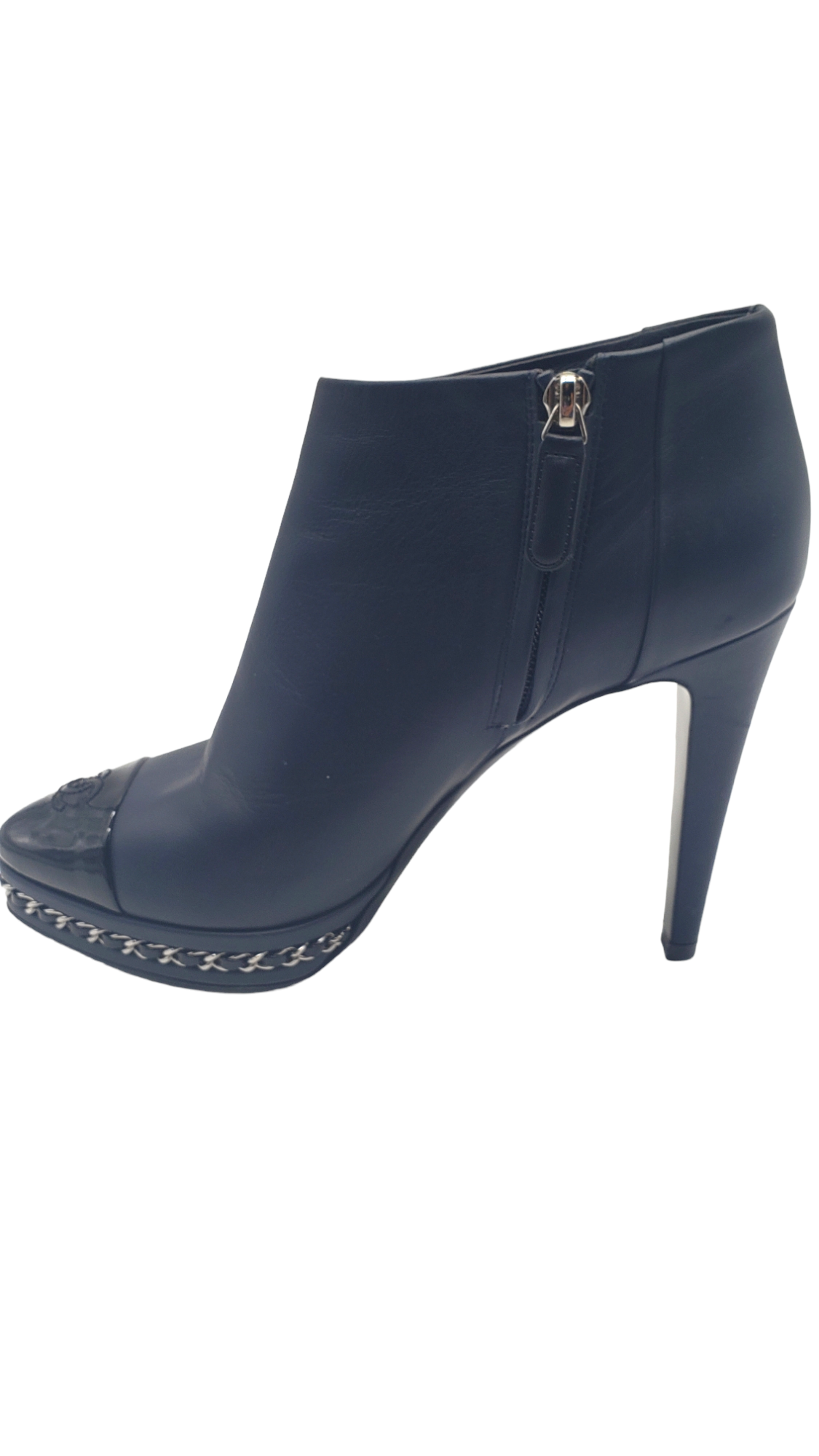 Chanel Navy/Black CC Cap Toe Chain Size 38 Booties