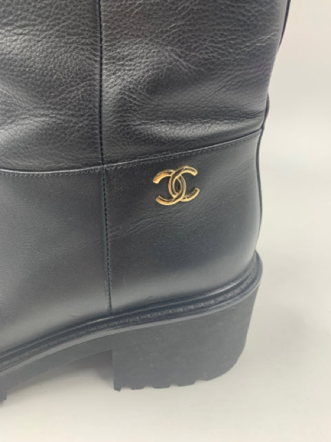 Chanel Black Calfskin CC Logo Size 37 Moto Boots