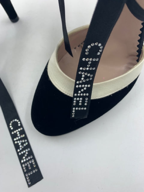 Chanel Black White Velvet/Satin Ankle Tie Size 38.5 Heels