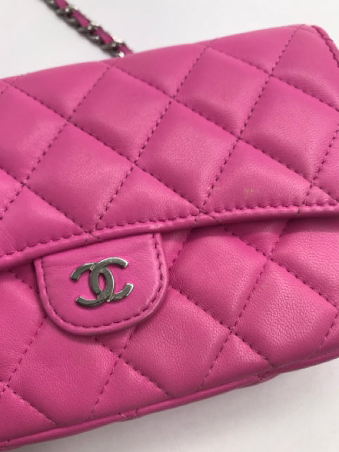 Chanel Pink Calfskin 2021 Small Flap Pouch Handbag