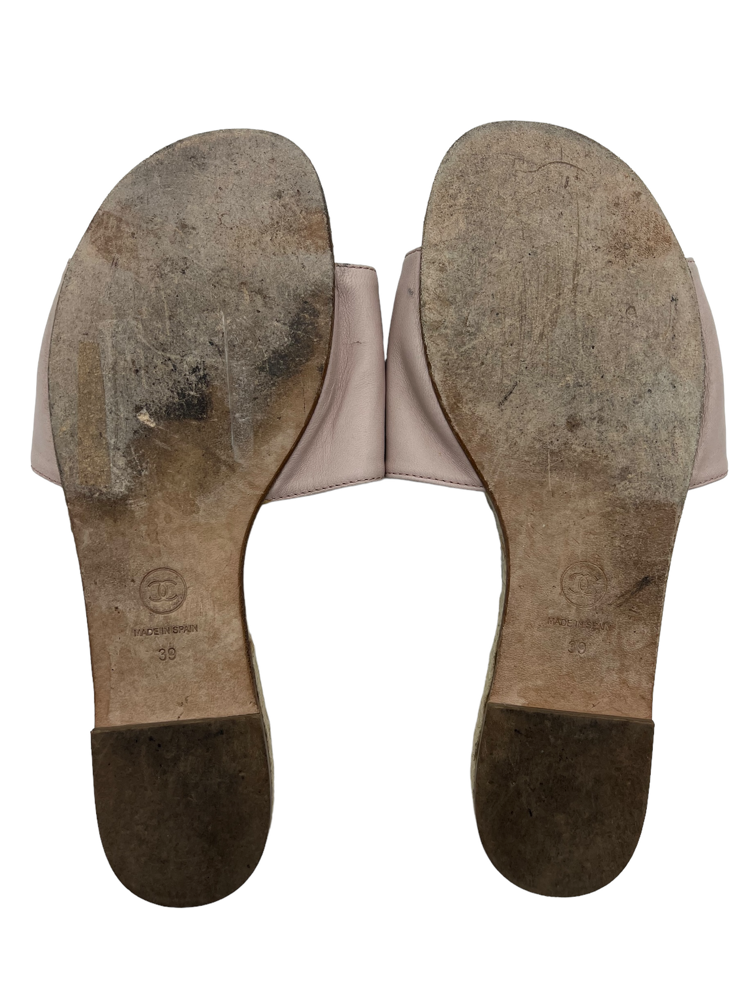 Chanel Pale Pink Lambskin CC Logo Size 39 Espadrille Slides