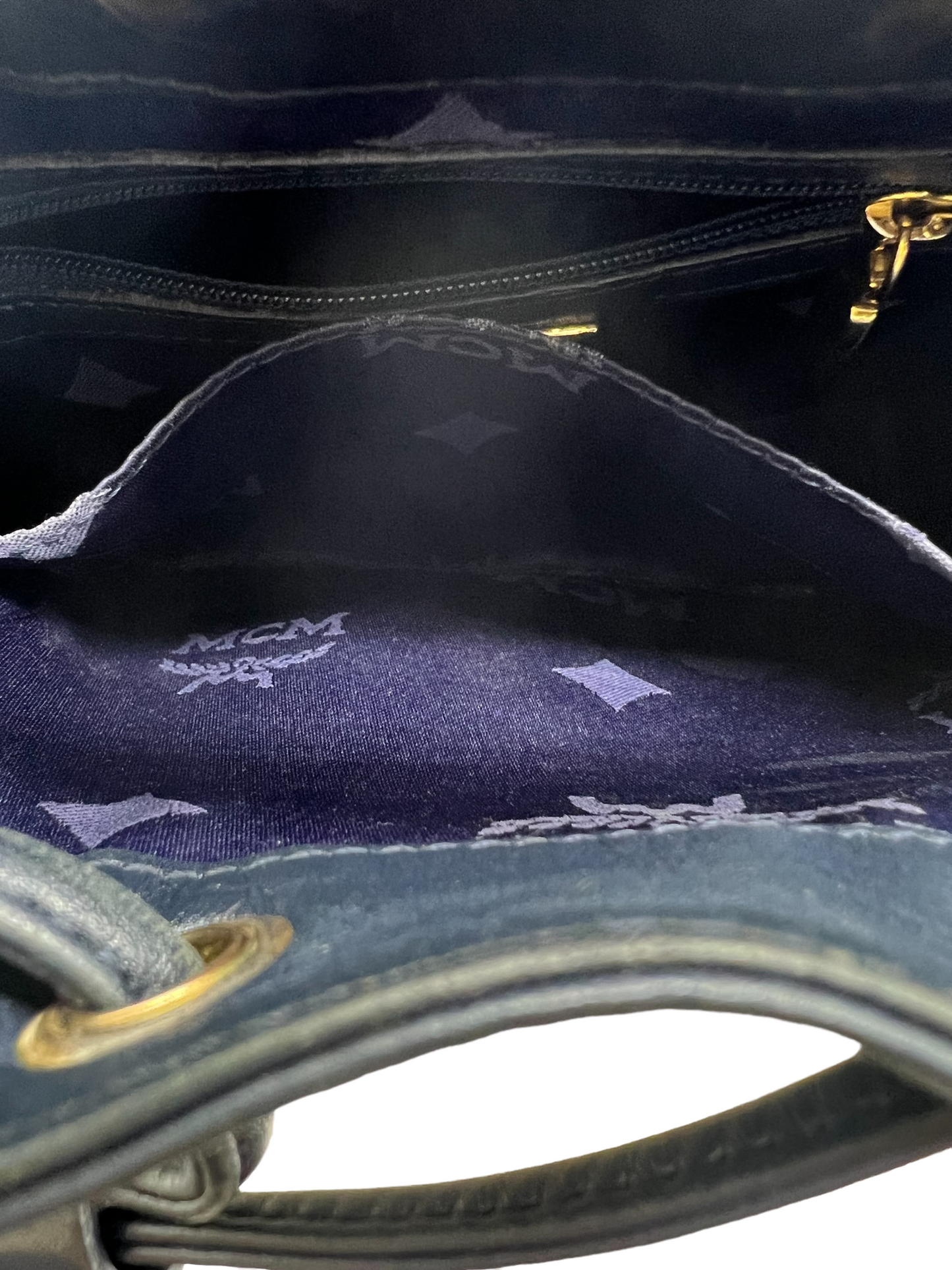 MCM Vintage White Navy Heritage Visetos Mini Bucket Crossbody