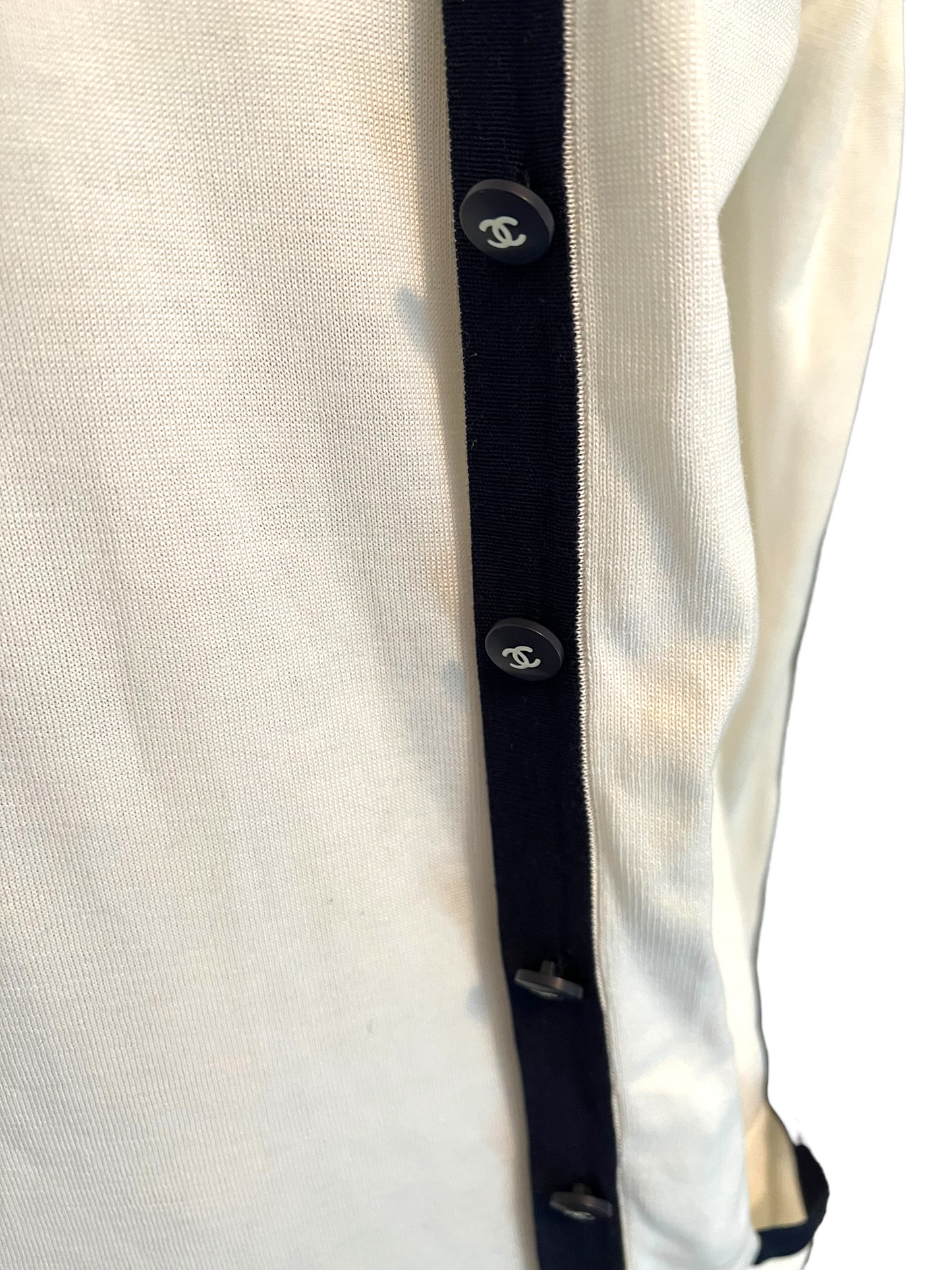 Chanel Off White 96P Size 38 Cardigan Set