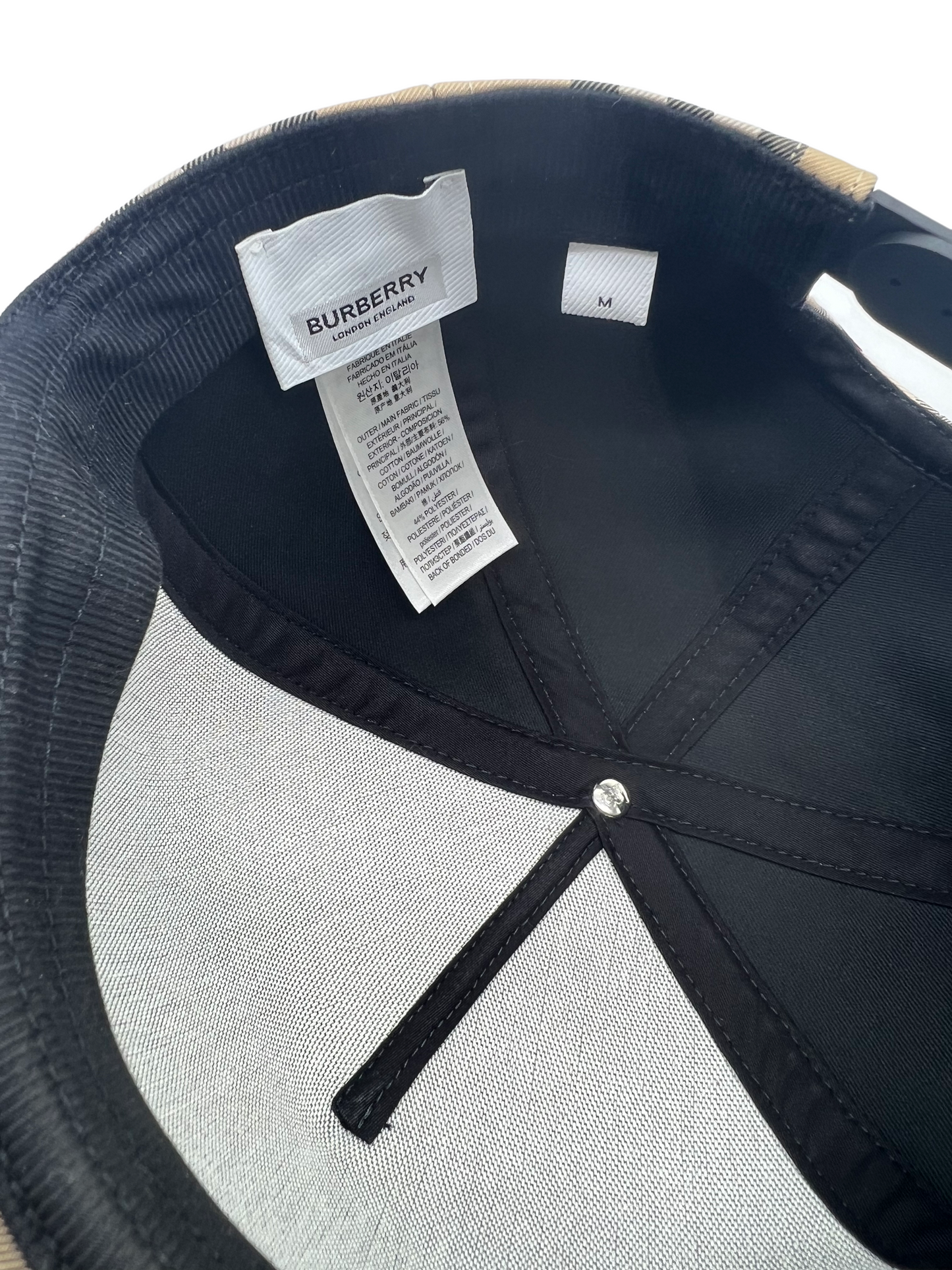 Burberry Plaid Love Archive Size M Trucker Hat