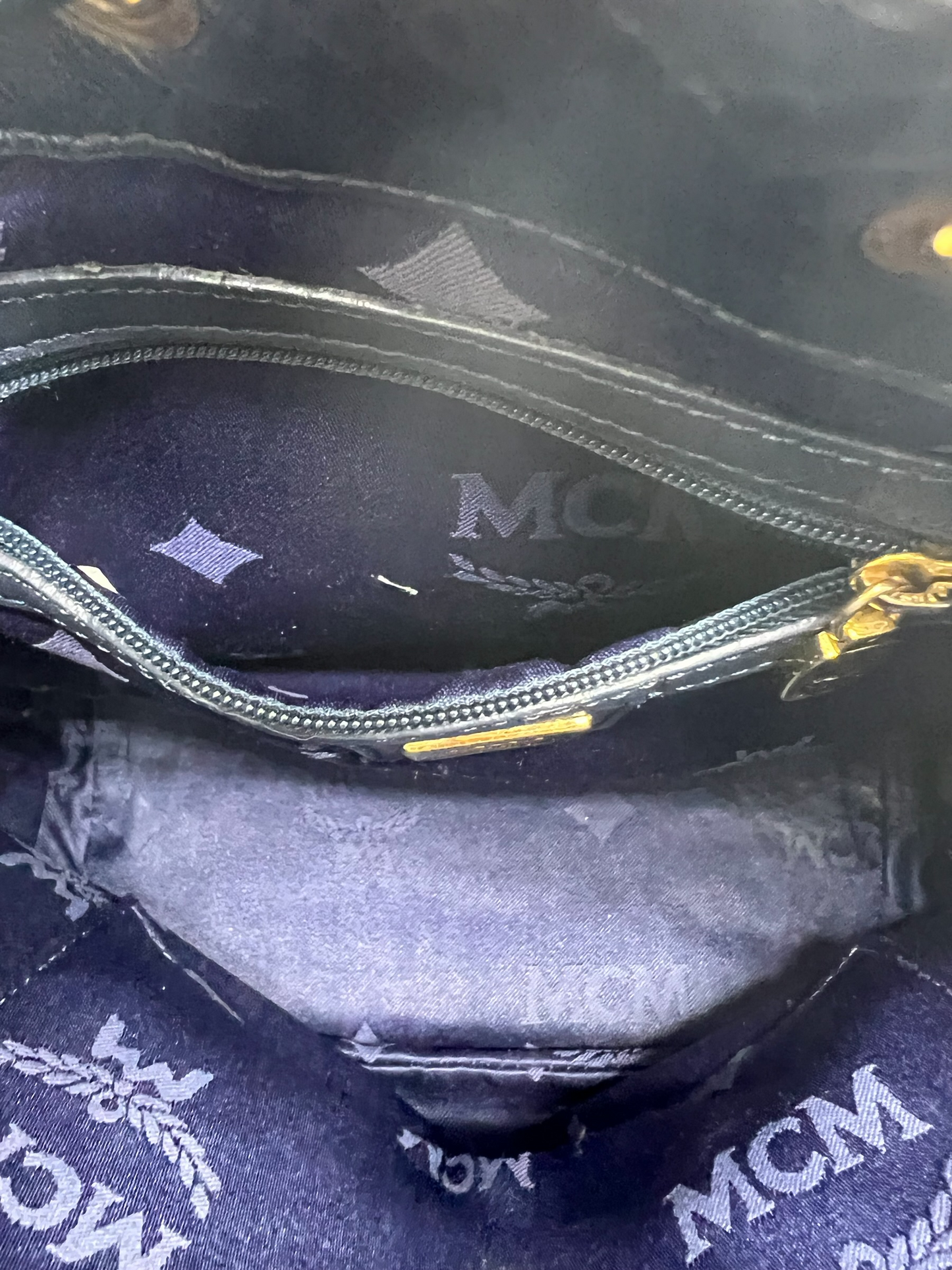 MCM Vintage White Navy Heritage Visetos Mini Bucket Crossbody