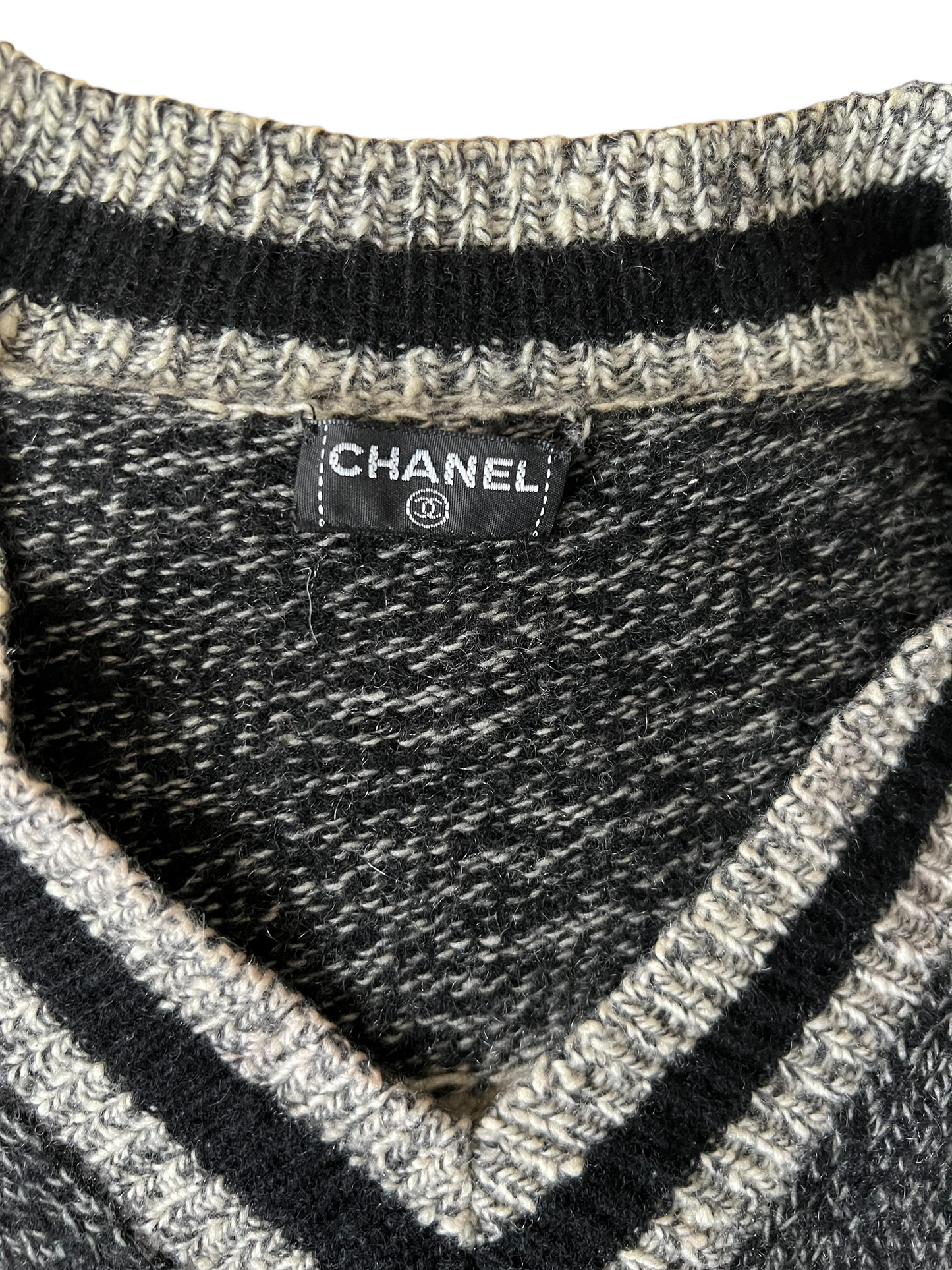 Chanel Gray Charcoal 96A Cashmere CC Logo Sweater