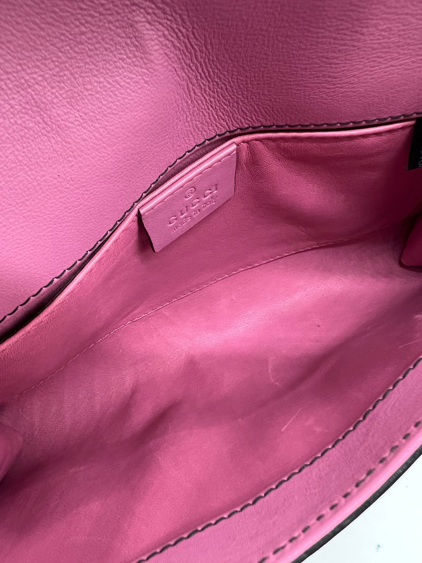 Gucci Rose Pink Leather Emily Handbag