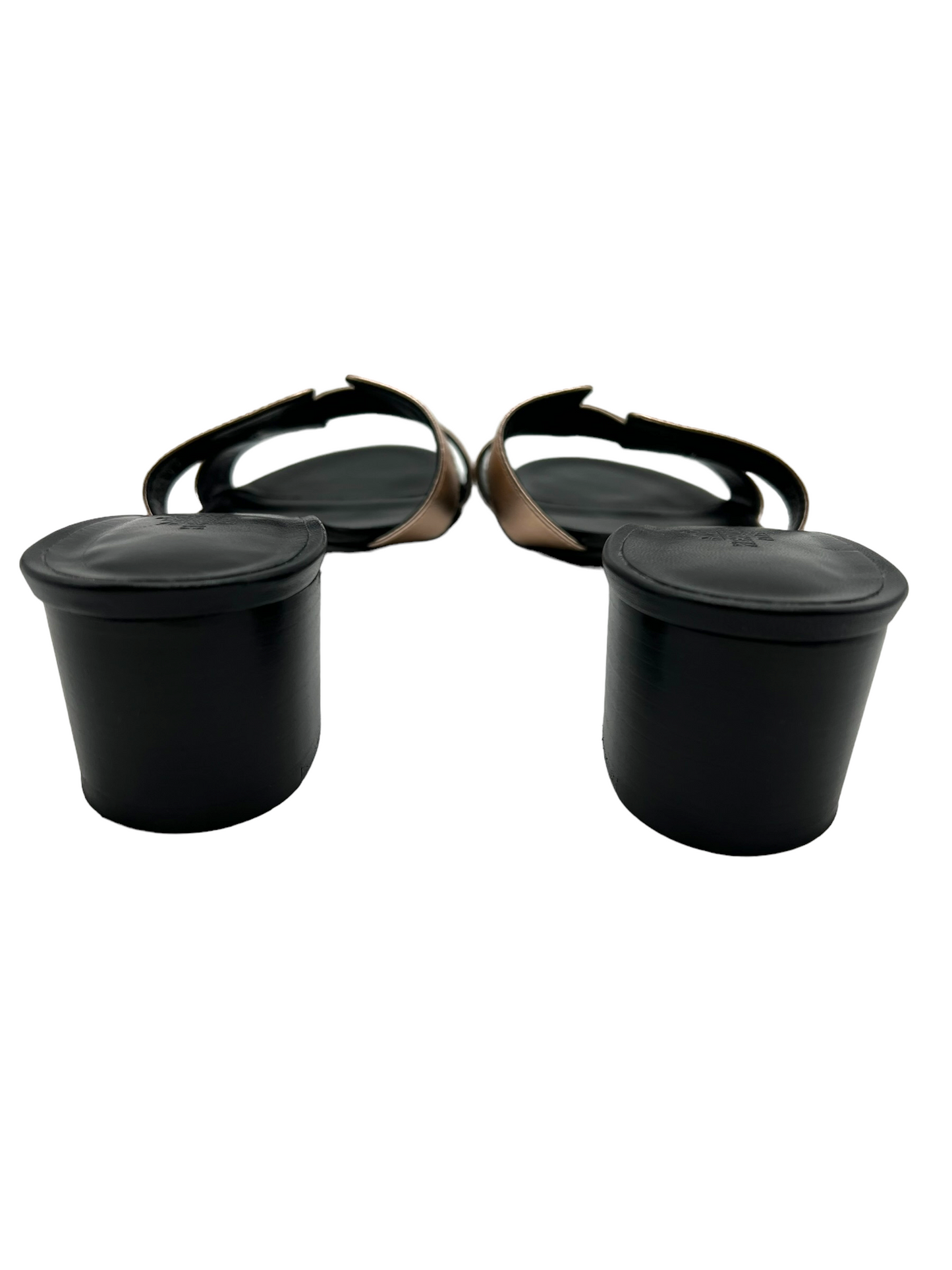 Hermes Metallic Rose Gold Dore Oasis Size 37.5 Sandals