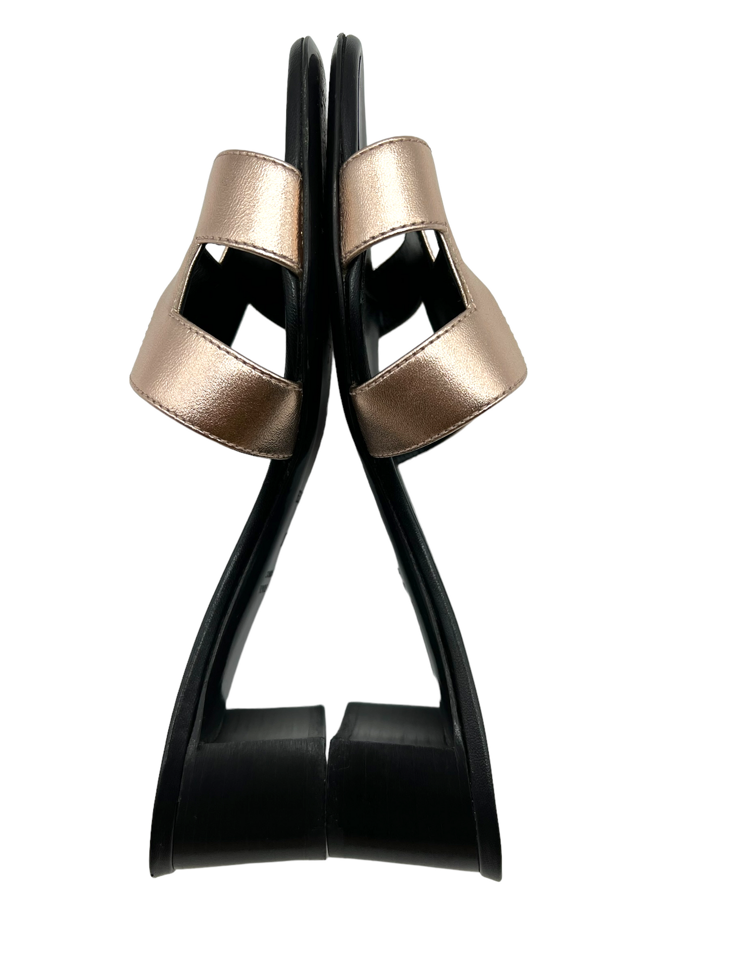 Hermes Metallic Rose Gold Dore Oasis Size 37.5 Sandals