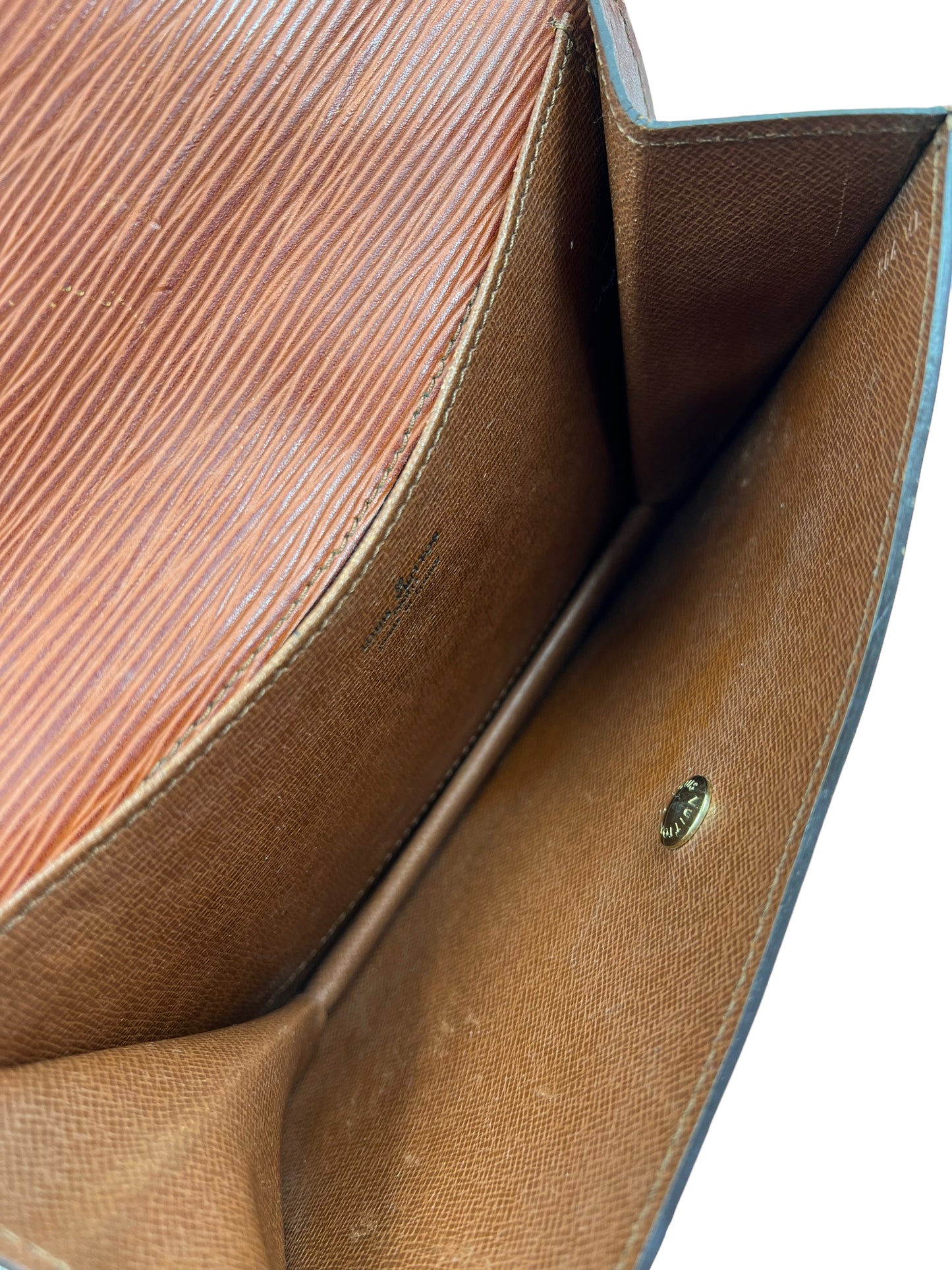 Louis Vuitton Tan Vintage Epi Montaigne 20 Clutch