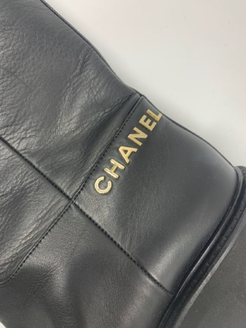 Chanel Black Calfskin CC Logo Size 37 Moto Boots