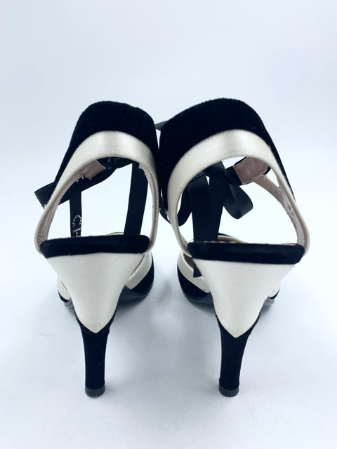 Chanel Black White Velvet/Satin Ankle Tie Size 38.5 Heels