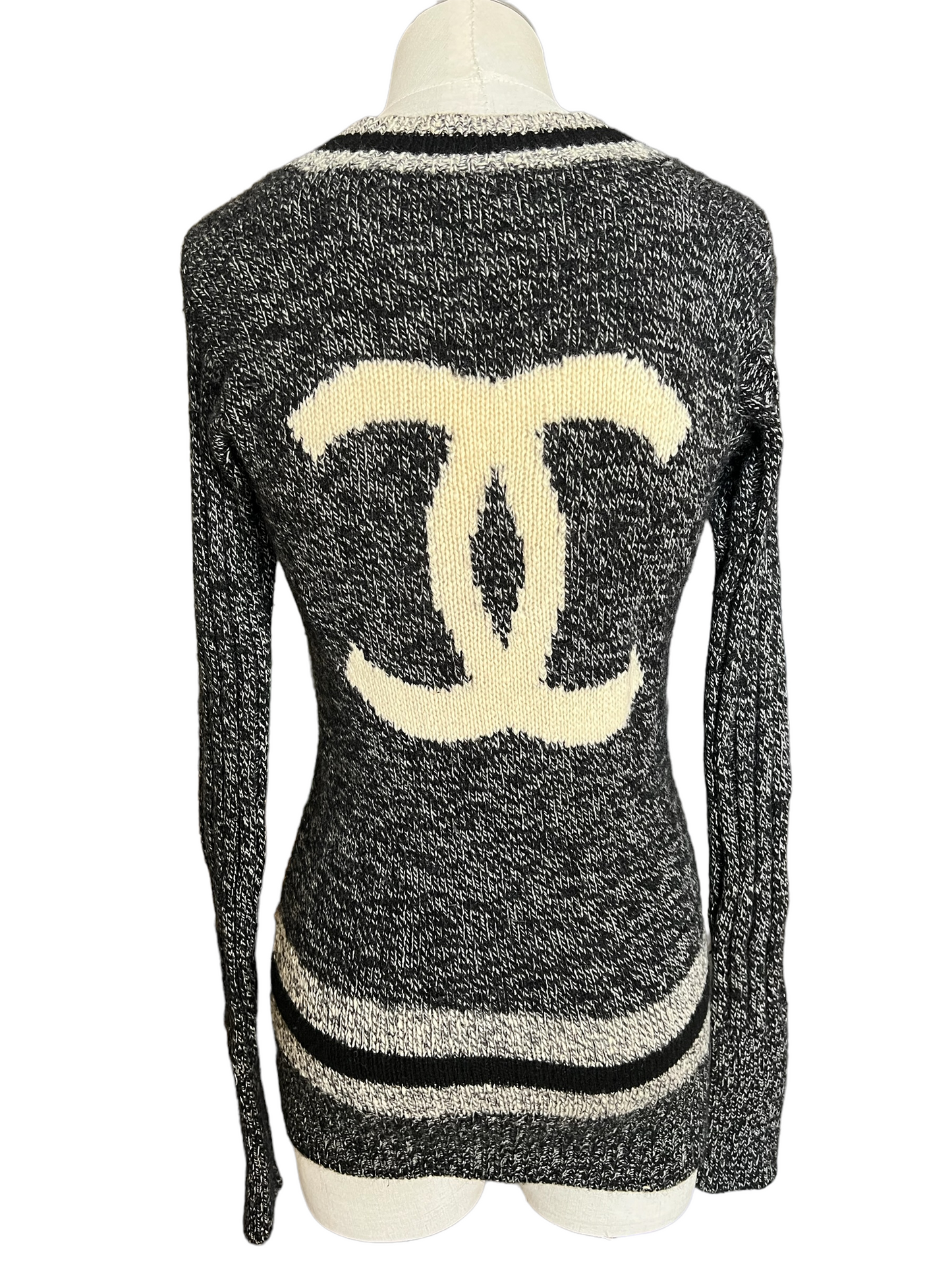 Chanel Gray Charcoal 96A Cashmere CC Logo Sweater