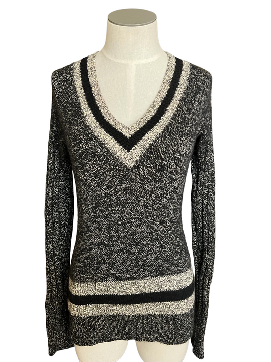 Chanel Gray Charcoal 96A Cashmere CC Logo Sweater