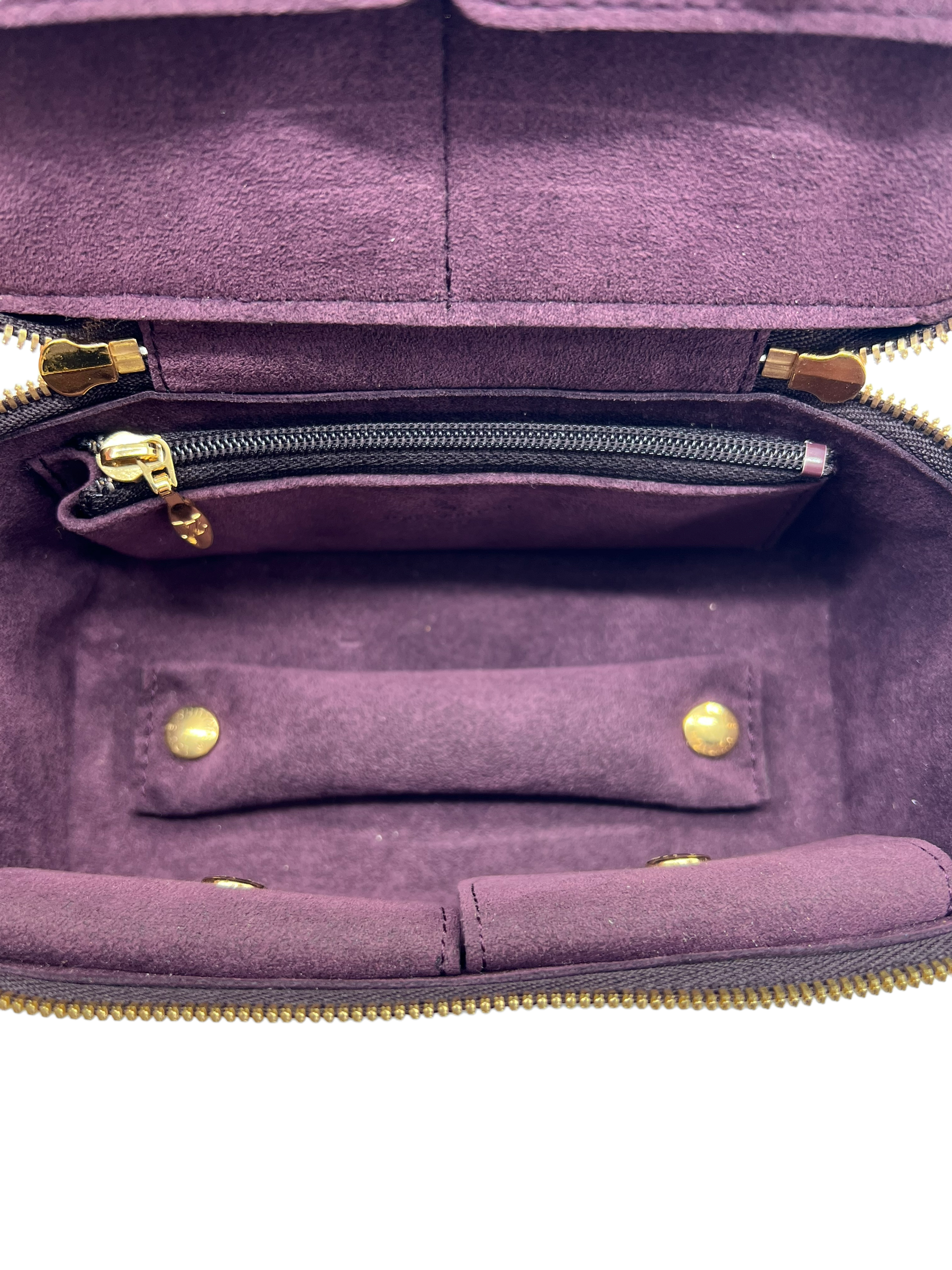 Louis Vuitton Mini Vanity Amarante Purple Vernis Leather Jewelry Handbag  ref.185678 - Joli Closet